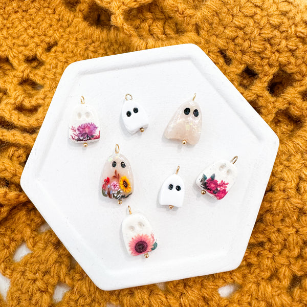 Faux Ceramic Charms----> Sweet Ghosties