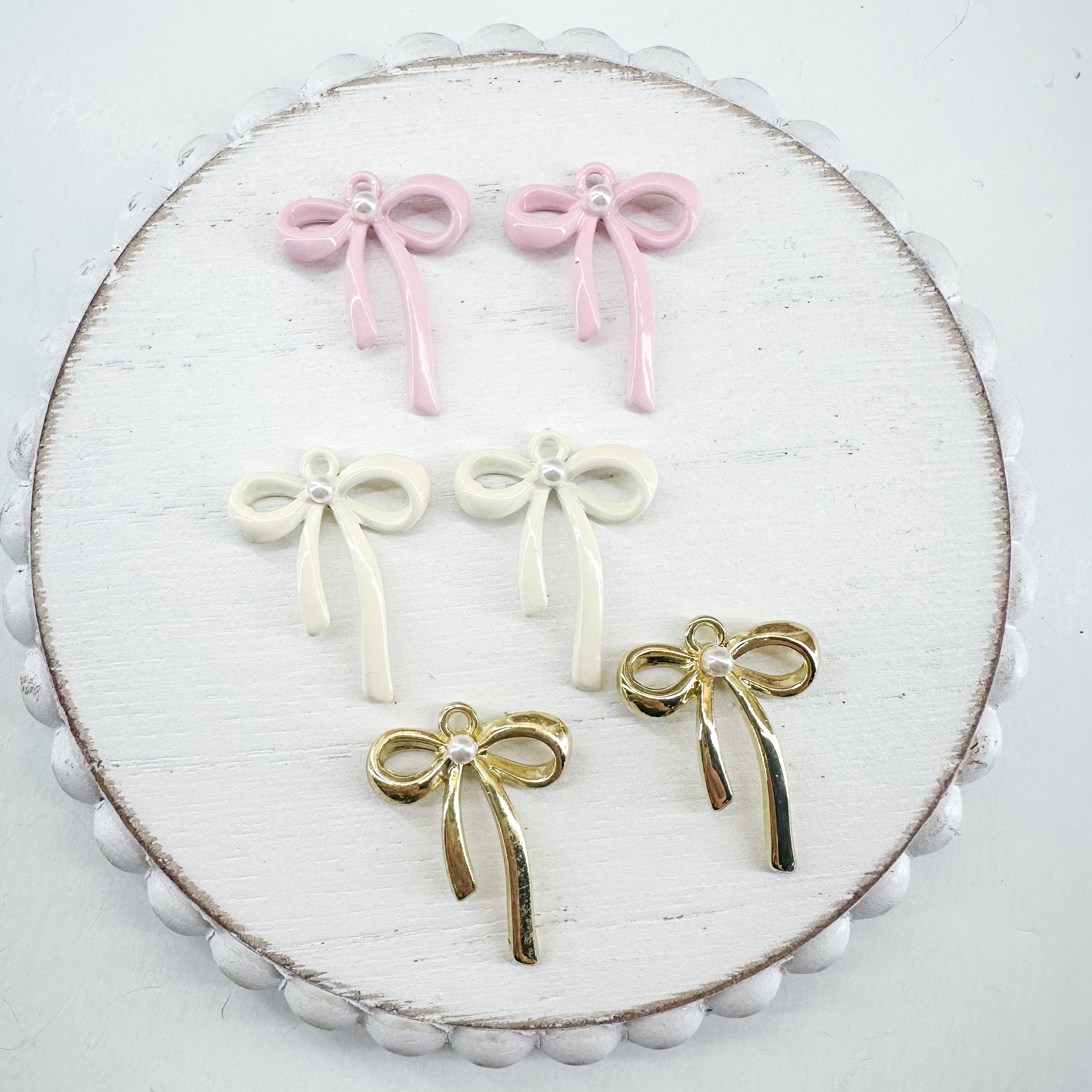 Bows Bows Bows – Campbells and Chaos