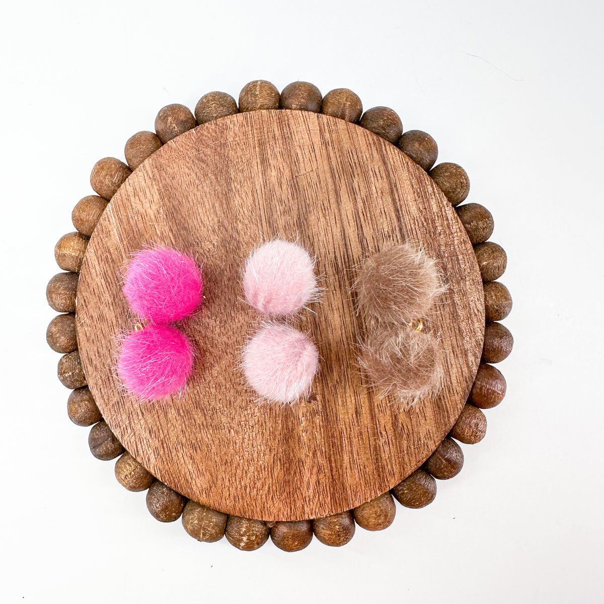 24 Pompons Charm 15mm En Fausse Fourrure Blanche - Pour DIY, Bijoux, Porte-clés - Marque Uxcell, Neuf