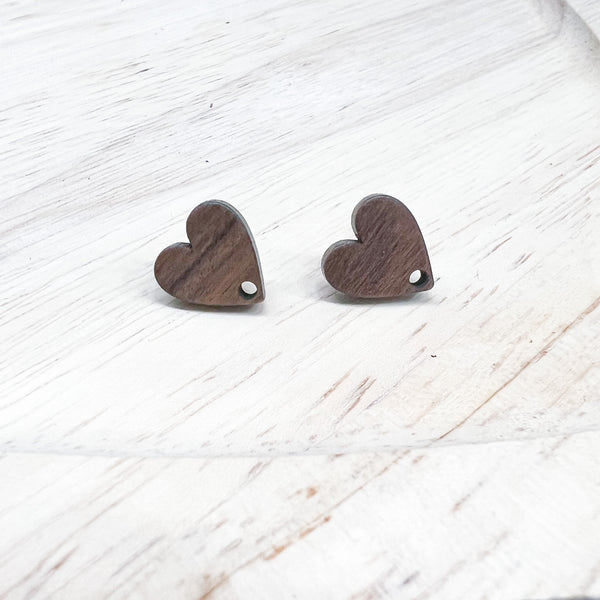 WS 12mm Wood HEART Connector Studs